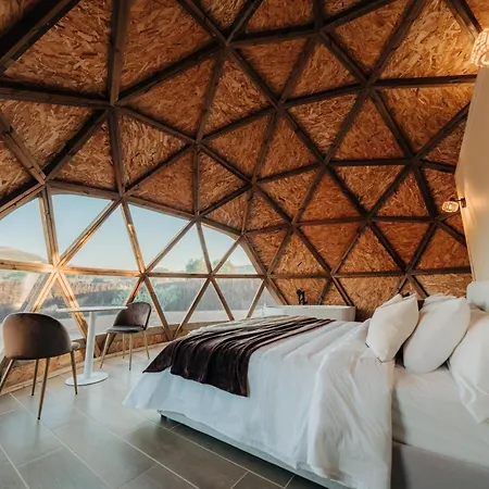 El Moli Glamping Escapada Romantica Kemping