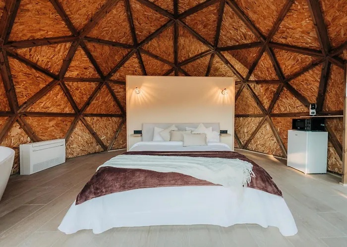 El Moli Glamping Escapada Romantica